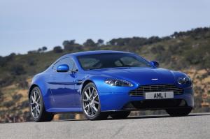 Aston Martin V8 Vantage S 2011 года